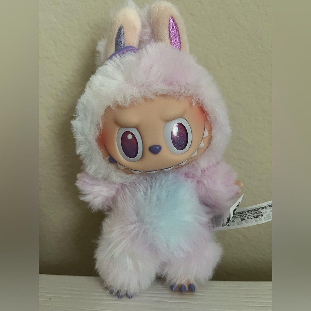 LABUBU doll. THE MONSTERS, LUCK. BIG INTO ENERGY. NEW.